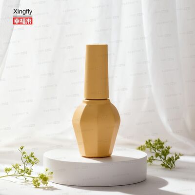 Bon prix Flacon de vernis à ongles 8ml, flacon de vernis gel avec pinceau plat, idéal pour les salons et les techniques de mélange personnalisées de vernis à ongles. en ligne