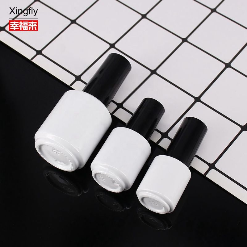 Certification SGS 5ml vernis à ongles bouteille Pantone Carte de couleurs Couleur personnalisée