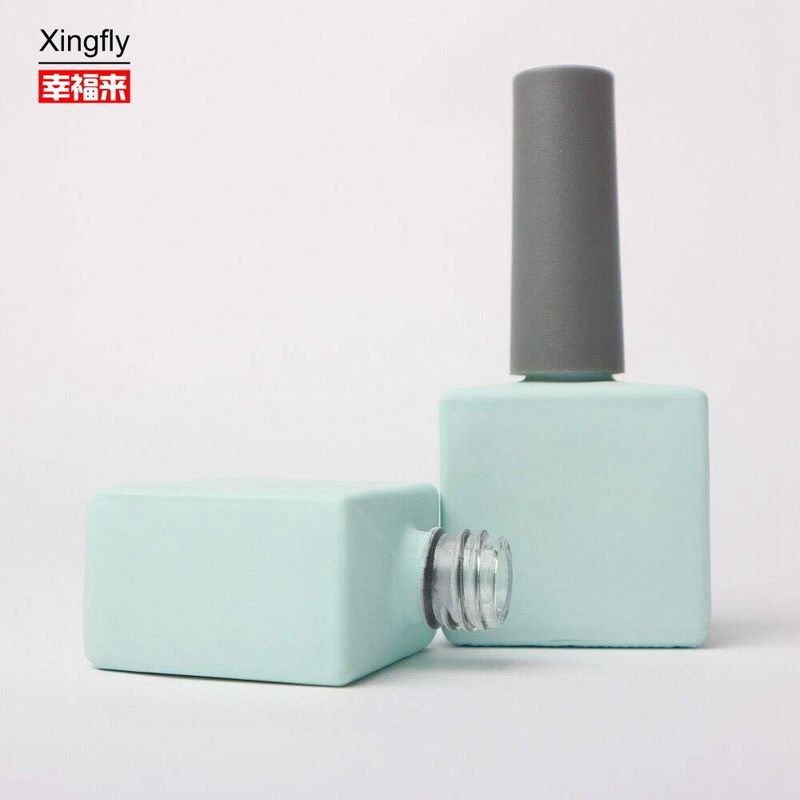 Bouteille en verre de vernis à ongles lisse et vide 14 ml Couleur personnalisée Bouteille de vernis à ongles UV