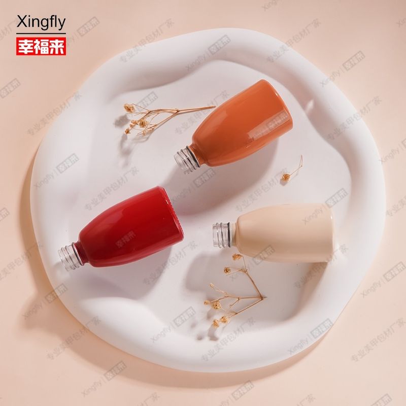 Bouteille de vernis à ongles de 12 ml La bouteille de gel Vernis à ongles Gel vide Vernis à ongles avec pinceau