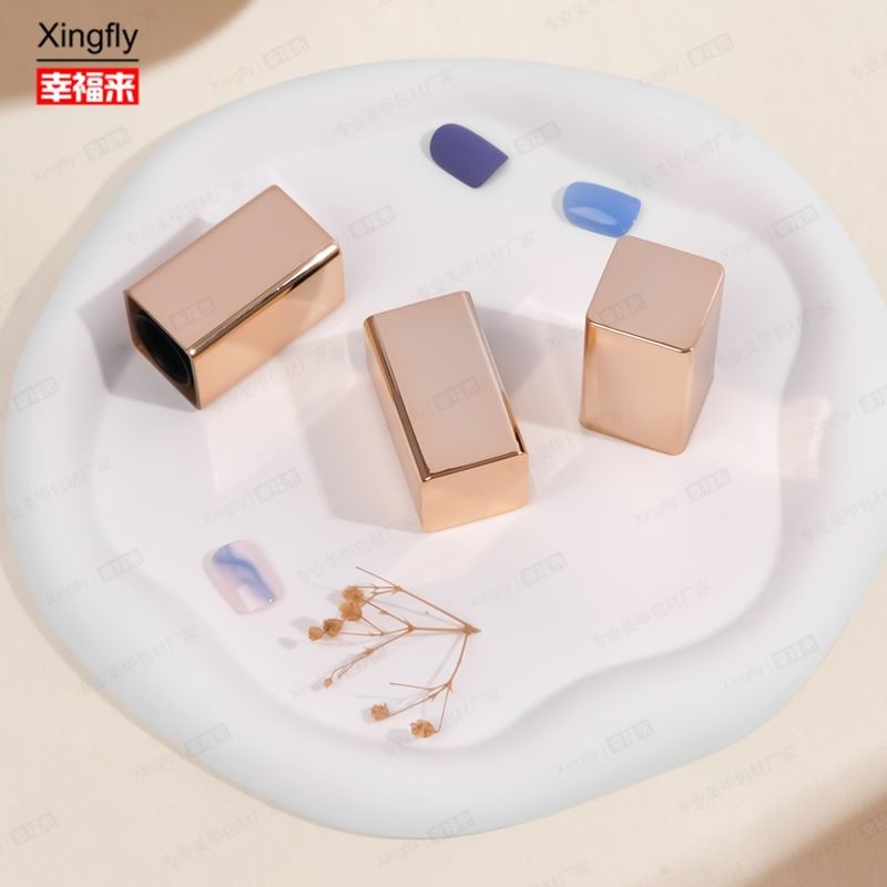 Bouchon de bouteille de vernis à ongles personnalisé Bouteille en verre de vernis à ongles coloré avec pinceau