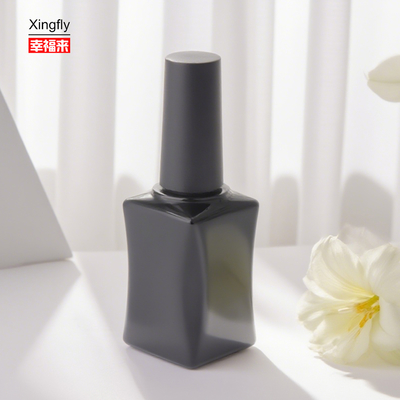 Bon prix Flacon de vernis à ongles 10 ml : emballage élégant et fonctionnel pour les cosmétiques en ligne