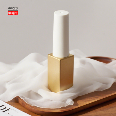 Bon prix Bouteille de vernis à ongles en gel de 8 ml avec pinceau à capuche électroplaté pour l' huile de vernis à ongles en ligne
